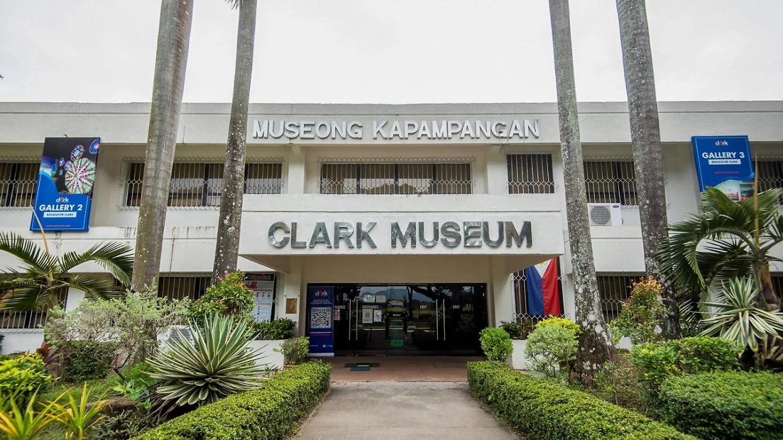 Affordable Up To 15 Guest Near Aqua Planet & Sm City Clark Ángeles 0*,  Philippines